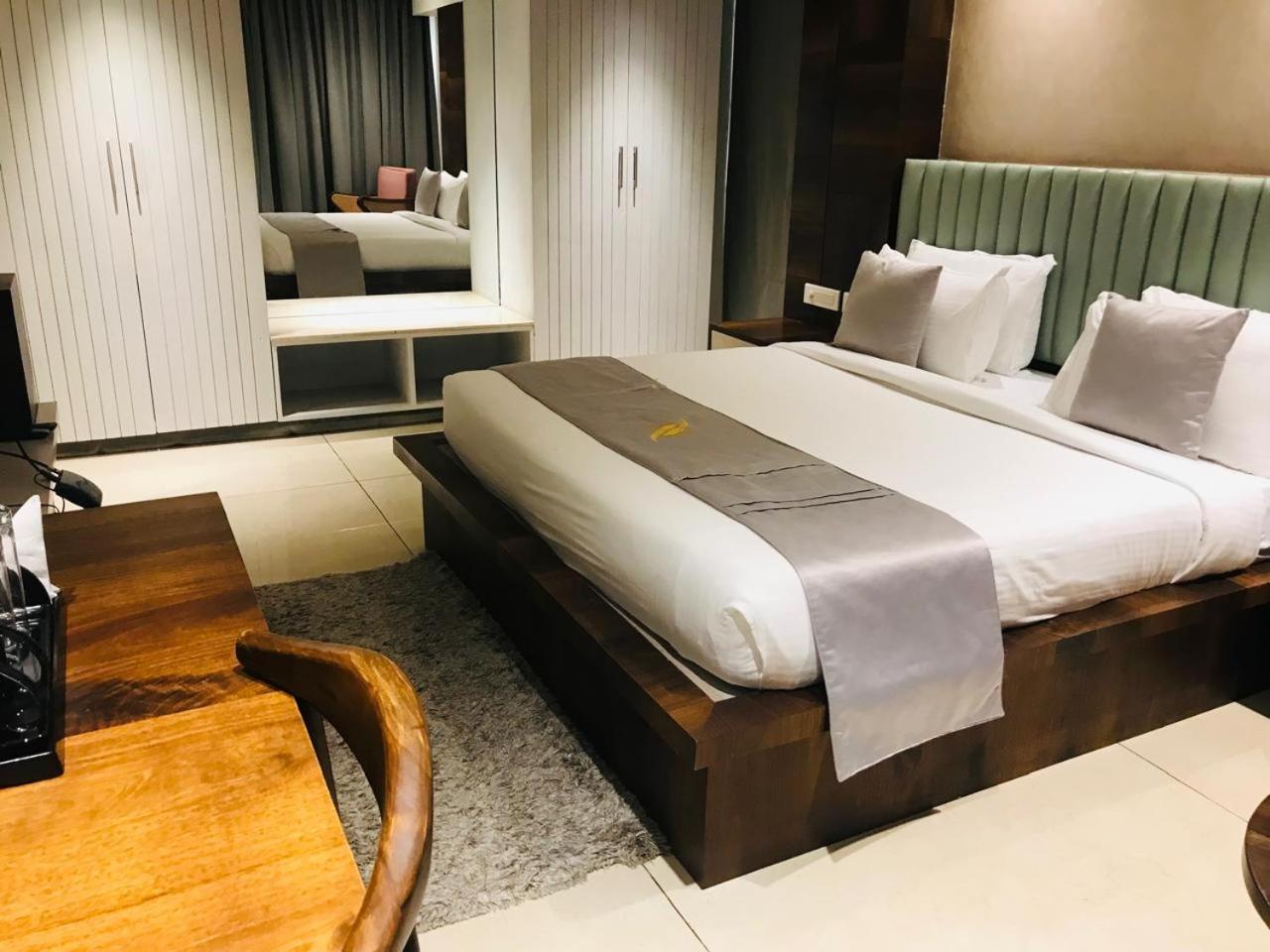 Narthaki Boutique Hotel 벵갈루루 외부 사진